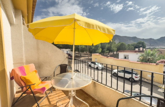 Long Rental Period - Apartment - Cox