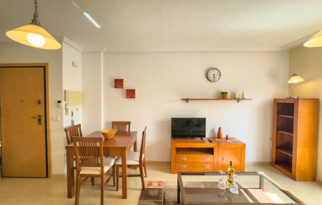 Long Rental Period - Apartment - Cox