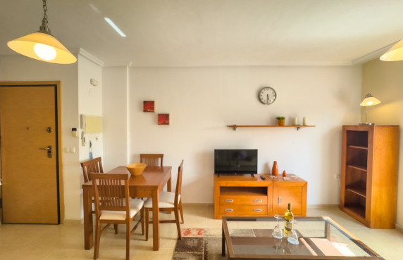 Long Rental Period - Apartment - Cox