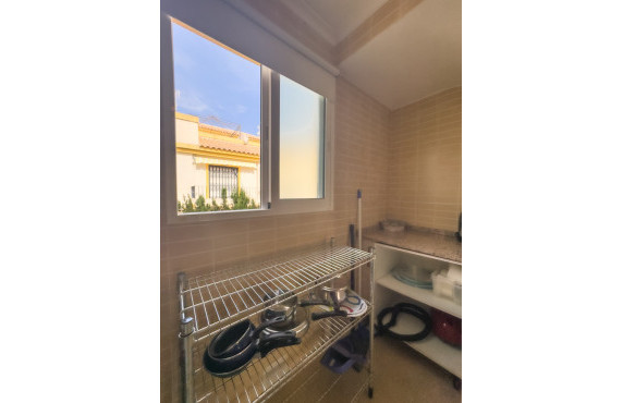 Long Rental Period - Apartment - Cox