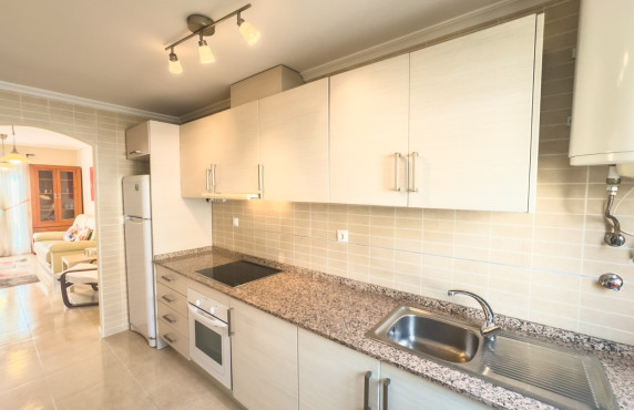 Long Rental Period - Apartment - Cox