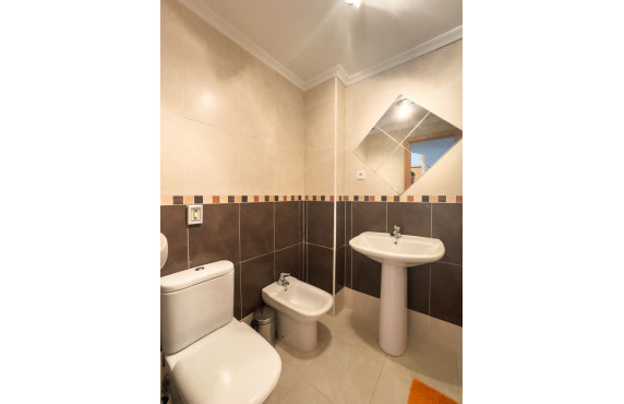 Long Rental Period - Apartment - Cox