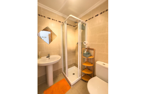 Long Rental Period - Apartment - Cox