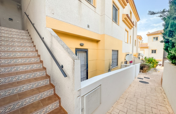 Long Rental Period - Apartment - Cox