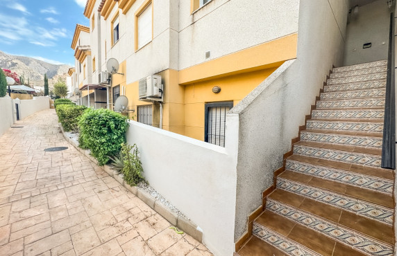 Long Rental Period - Apartment - Cox