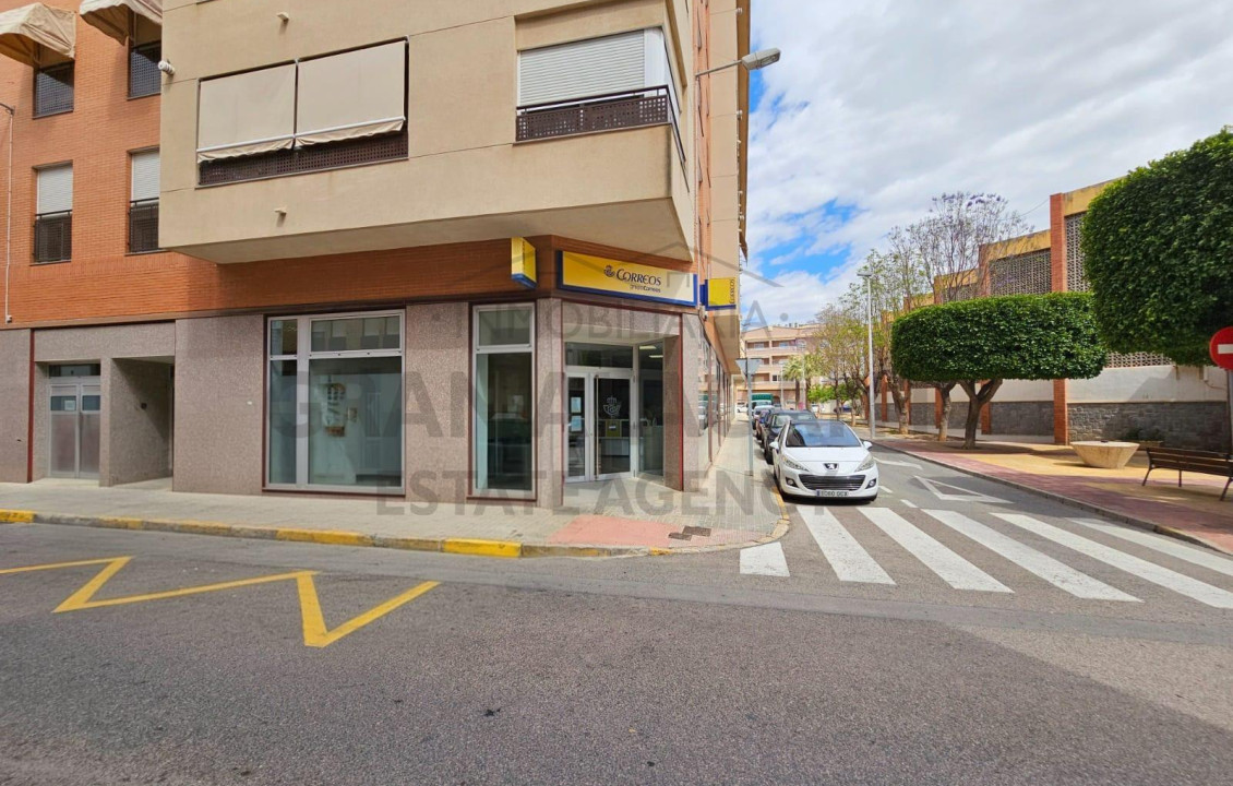 Venta - Commercial Unit - Torrellano - Centro