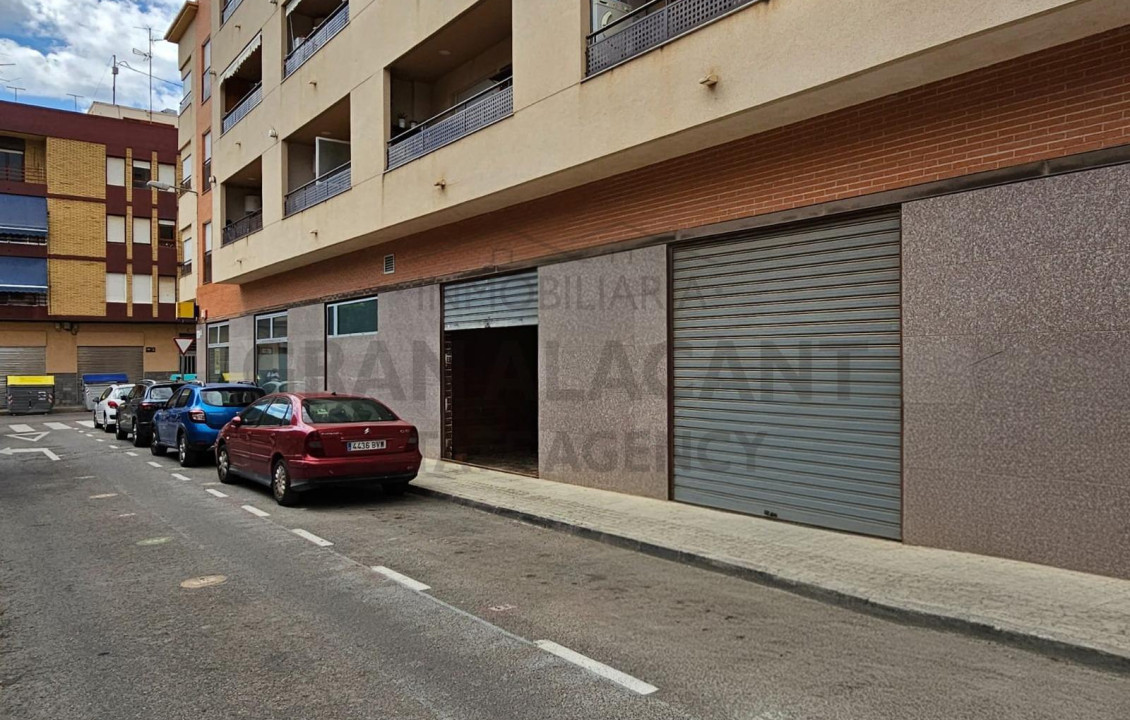 Venta - Commercial Unit - Torrellano - Centro