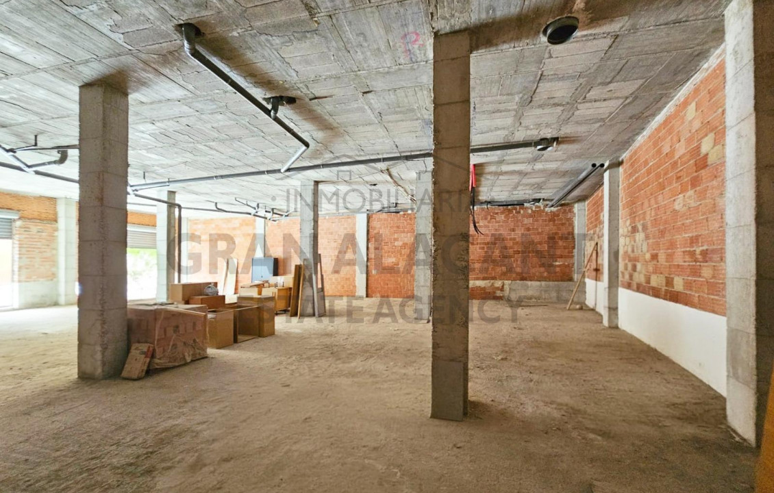 Venta - Commercial Unit - Torrellano - Centro