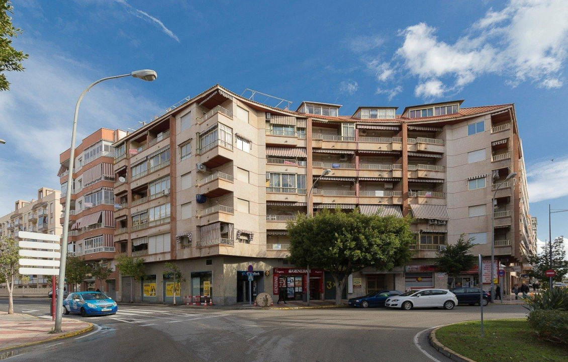 Venta - Apartamento - Santa Pola - Club nautico