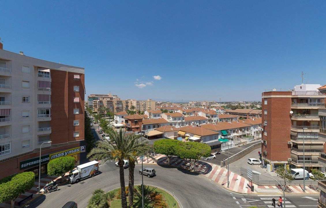 Venta - Apartamento - Santa Pola - Club nautico