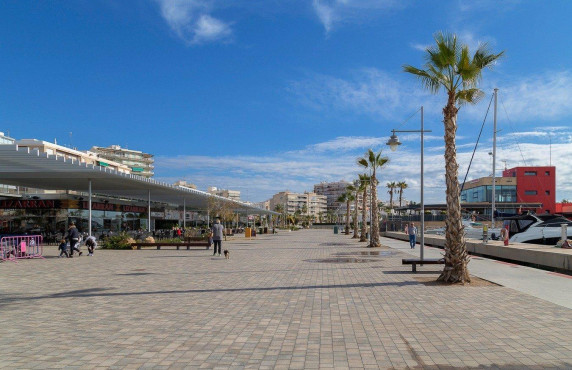 Venta - Apartamento - Santa Pola - Club nautico