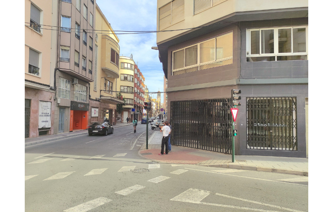 Alquiler Larga Estancia - Local comercial - Elche - Centro