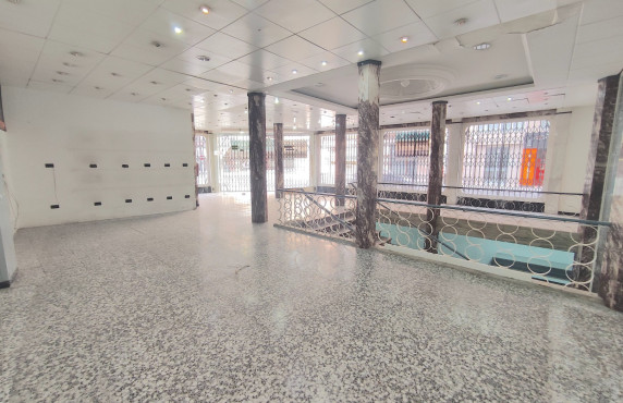 Alquiler Larga Estancia - Local comercial - Elche - Centro