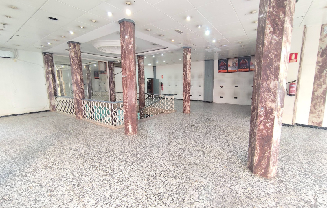 Alquiler Larga Estancia - Local comercial - Elche - Centro