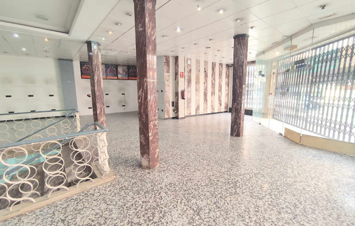 Alquiler Larga Estancia - Local comercial - Elche - Centro