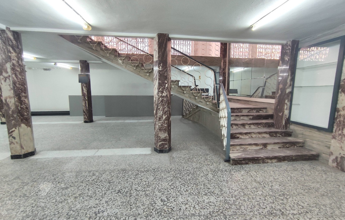 Alquiler Larga Estancia - Local comercial - Elche - Centro