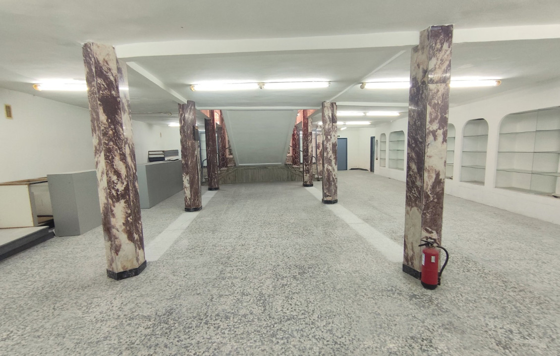 Alquiler Larga Estancia - Local comercial - Elche - Centro