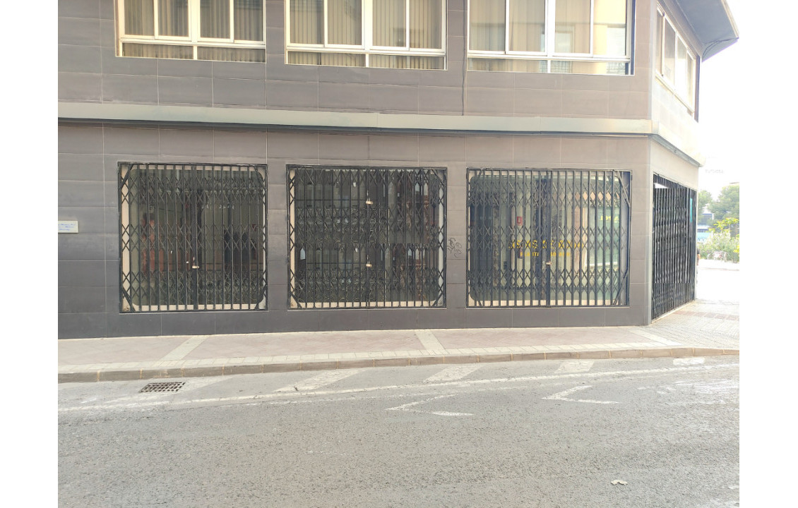 Alquiler Larga Estancia - Local comercial - Elche - Centro