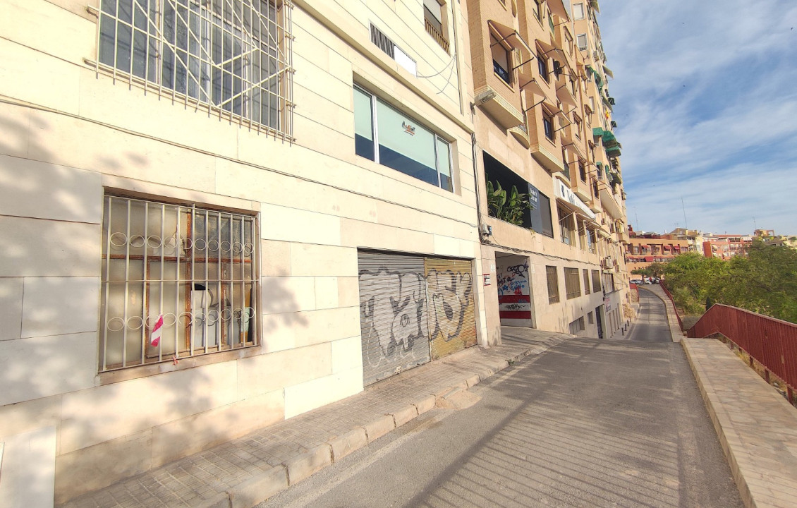 Alquiler Larga Estancia - Local comercial - Elche - Centro
