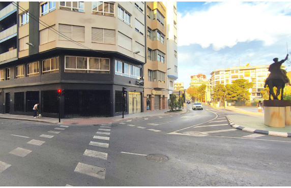 Alquiler Larga Estancia - Local comercial - Elche - Centro