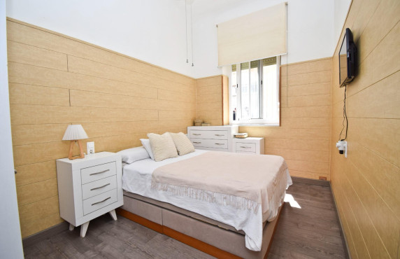 For Sale - Flat - Santa Pola - Centro