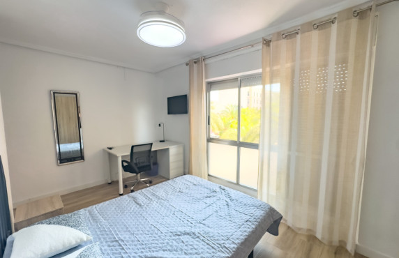 Alquiler de habitación de Larga Estancia - habitación individual - Elche