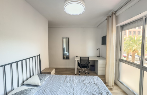 Alquiler de habitación de Larga Estancia - habitación individual - Elche