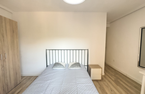 Alquiler de habitación de Larga Estancia - habitación individual - Elche