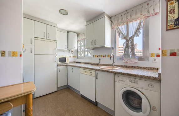 Venta - Apartamento - Benidorm - Pueblo Levante