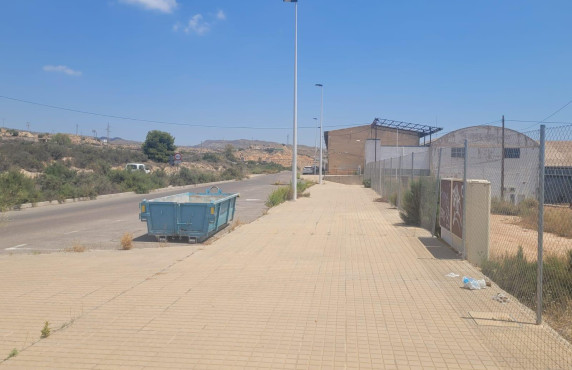For Sale - urban plot - Crevillent - Comunidad valenciana
