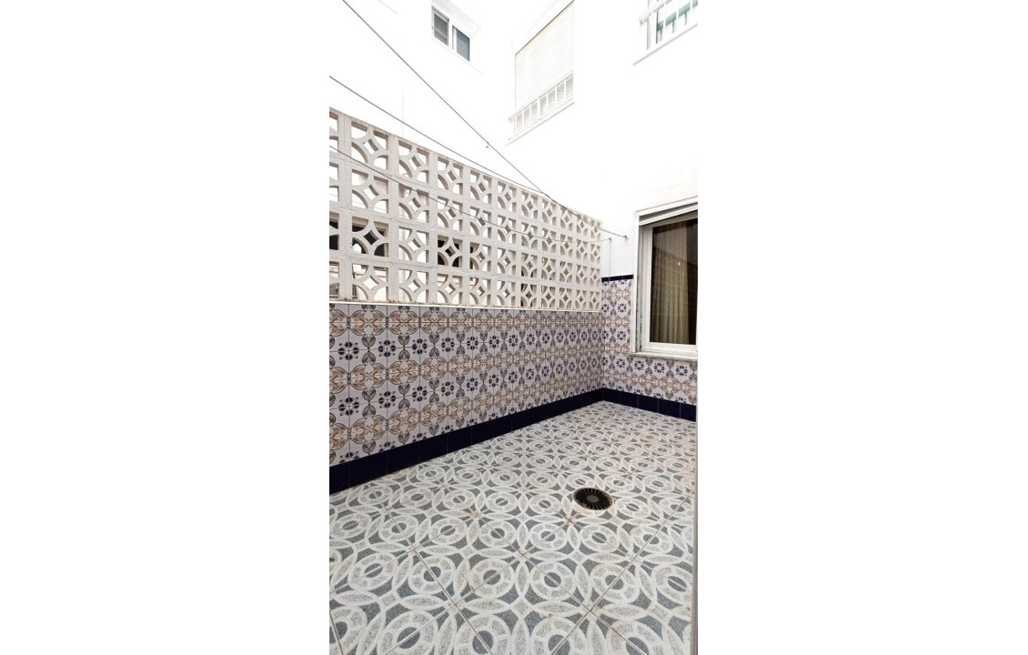 For Sale - Flat - Elche - Plaza Madrid