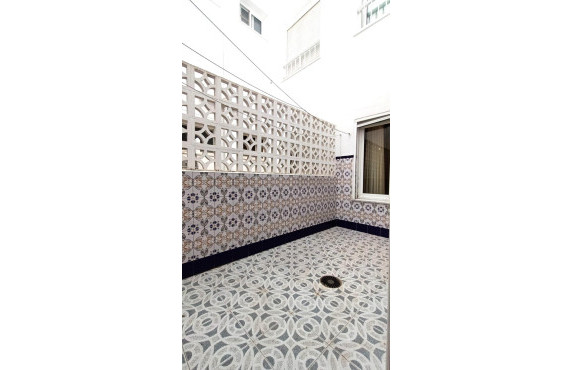 For Sale - Flat - Elche - Plaza Madrid