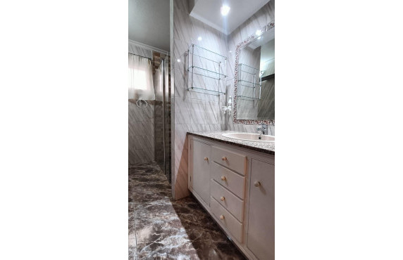 For Sale - Flat - Elche - Plaza Madrid