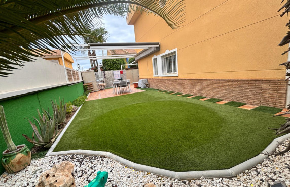 For Sale - Terraced house - Pilar de la Horadada - La Torre de la Horadada