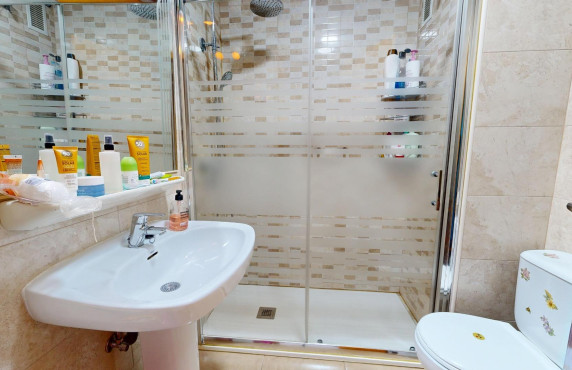 Venta - Apartamento - Santa Pola - Club nautico