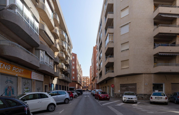 Venta - Apartamento - Santa Pola - Club nautico
