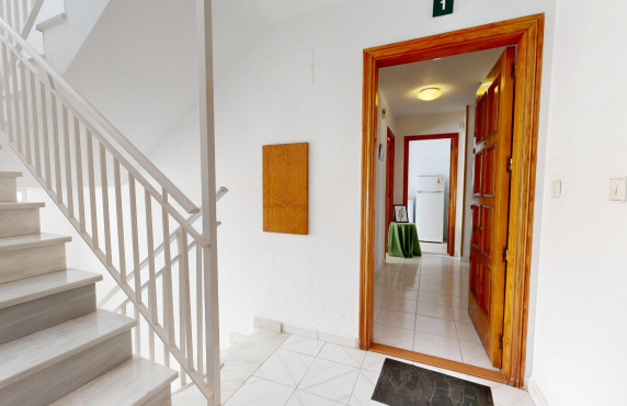 Venta - Apartamento - Santa Pola - Club nautico