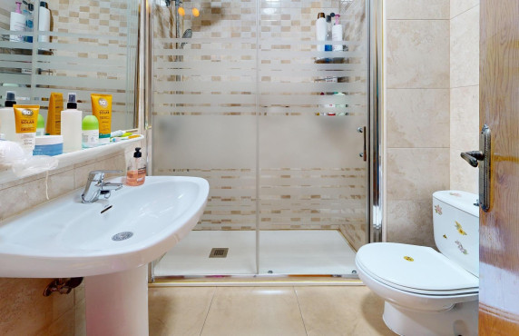 Venta - Apartamento - Santa Pola - Club nautico
