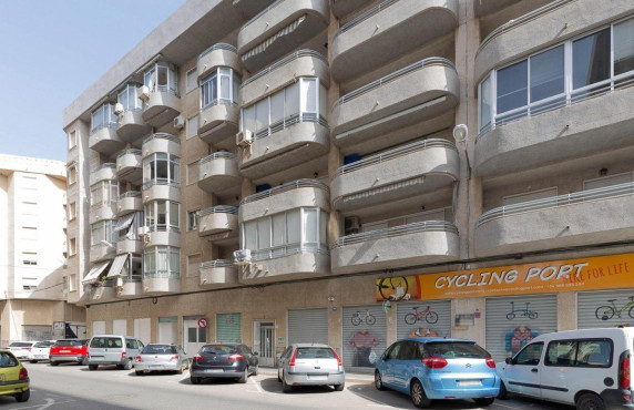 Venta - Apartamento - Santa Pola - Club nautico
