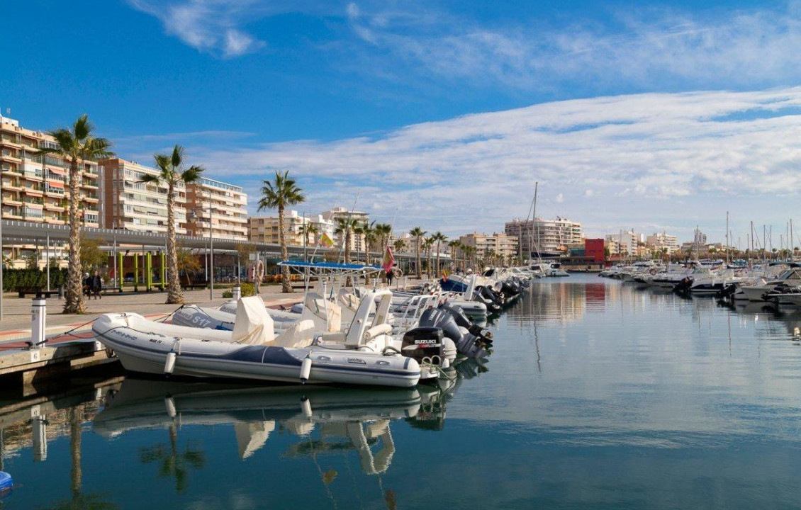 Venta - Apartamento - Santa Pola - Club nautico