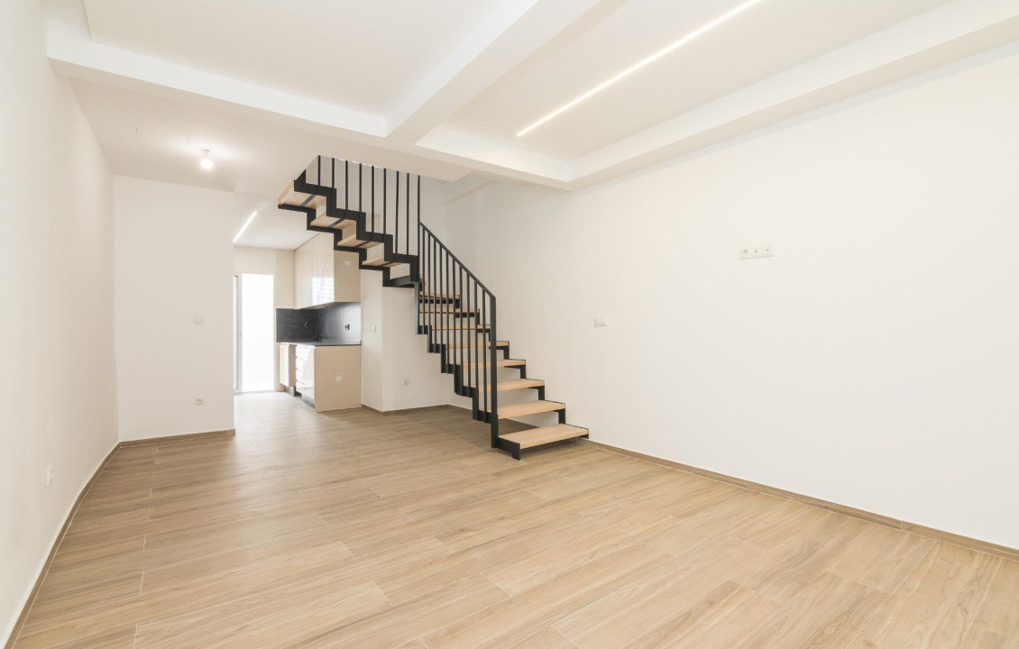 For Sale - Triplex - Elche - Raval - Puertas Coloradas