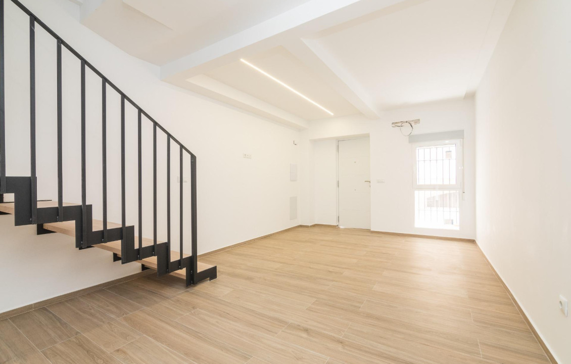For Sale - Triplex - Elche - Raval - Puertas Coloradas