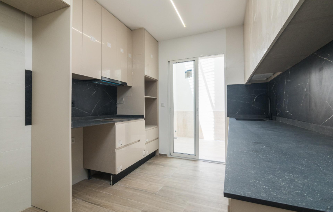 For Sale - Triplex - Elche - Raval - Puertas Coloradas