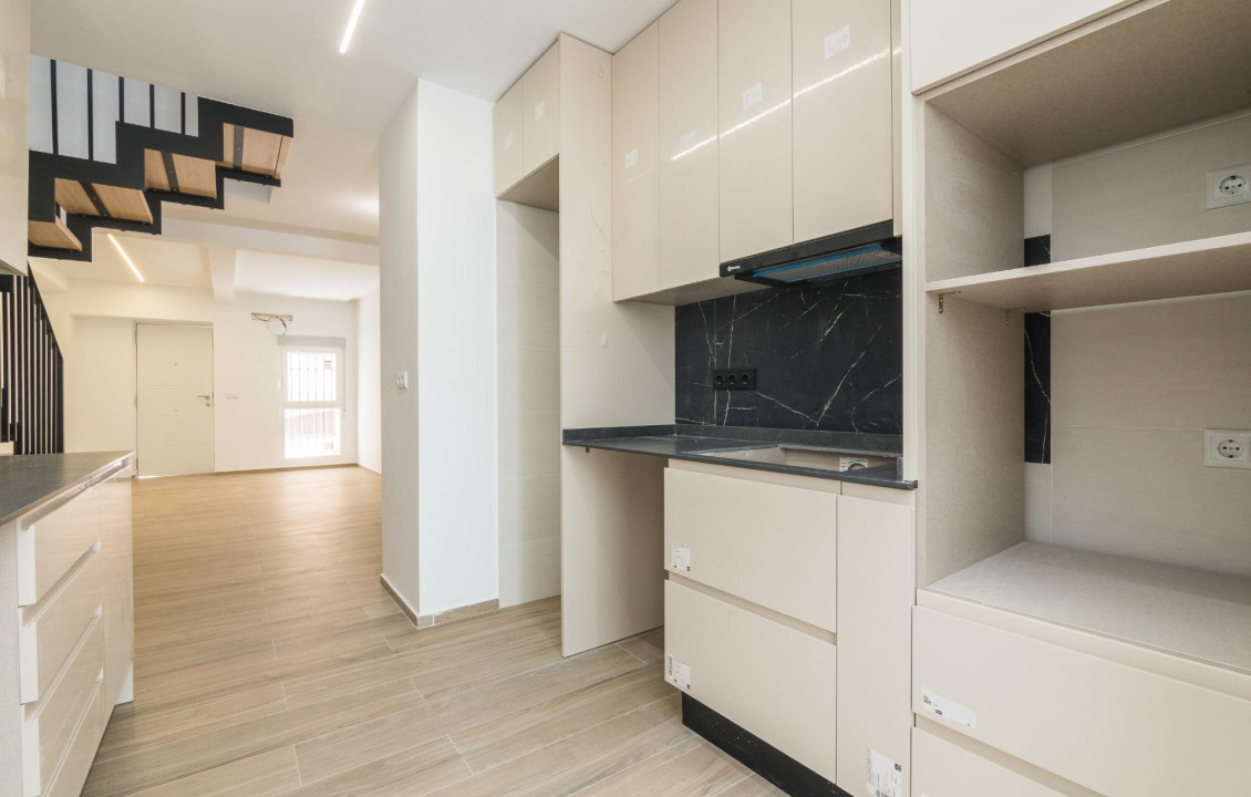 For Sale - Triplex - Elche - Raval - Puertas Coloradas