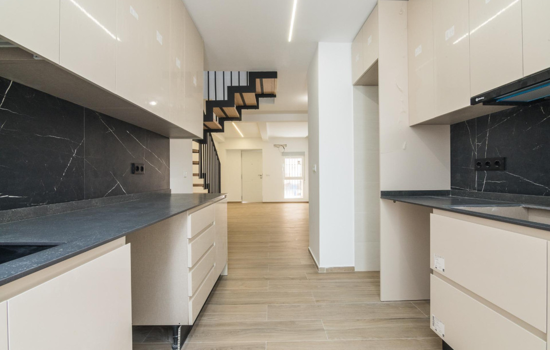 For Sale - Triplex - Elche - Raval - Puertas Coloradas