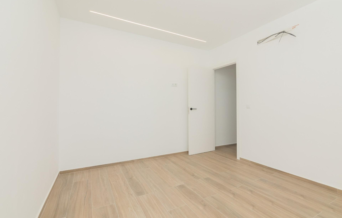 For Sale - Triplex - Elche - Raval - Puertas Coloradas