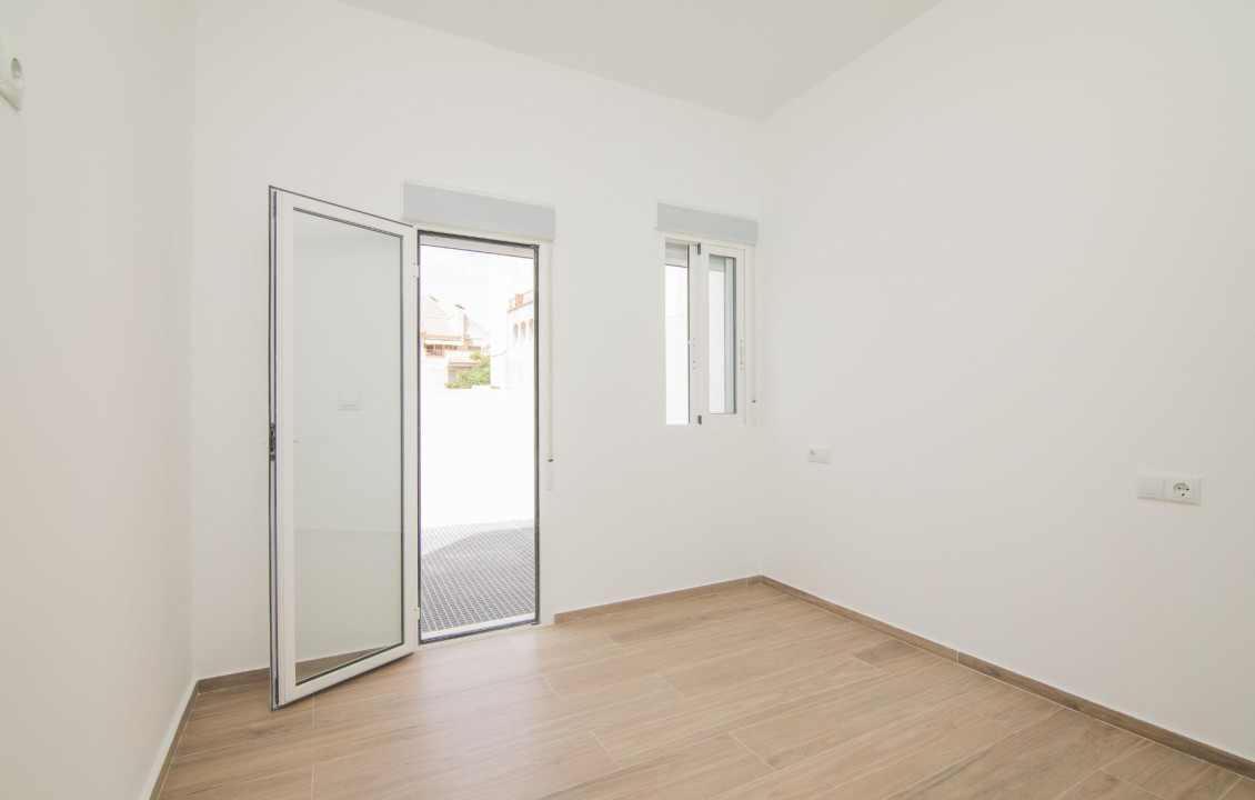 For Sale - Triplex - Elche - Raval - Puertas Coloradas