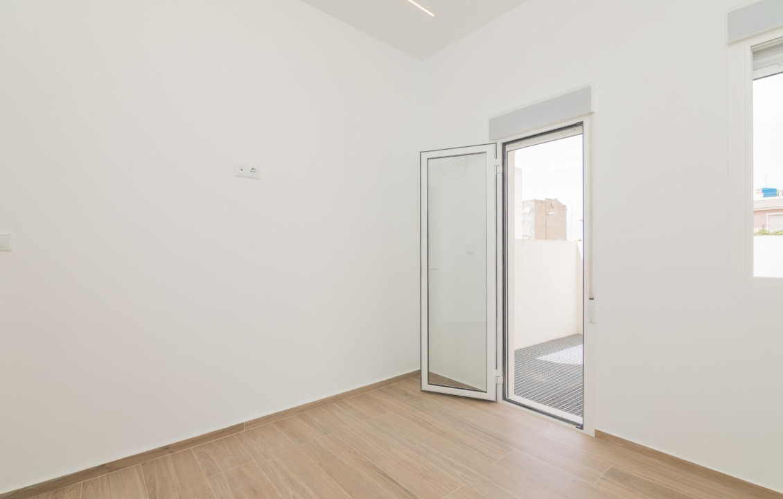 For Sale - Triplex - Elche - Raval - Puertas Coloradas