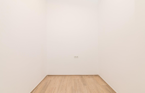 For Sale - Triplex - Elche - Raval - Puertas Coloradas