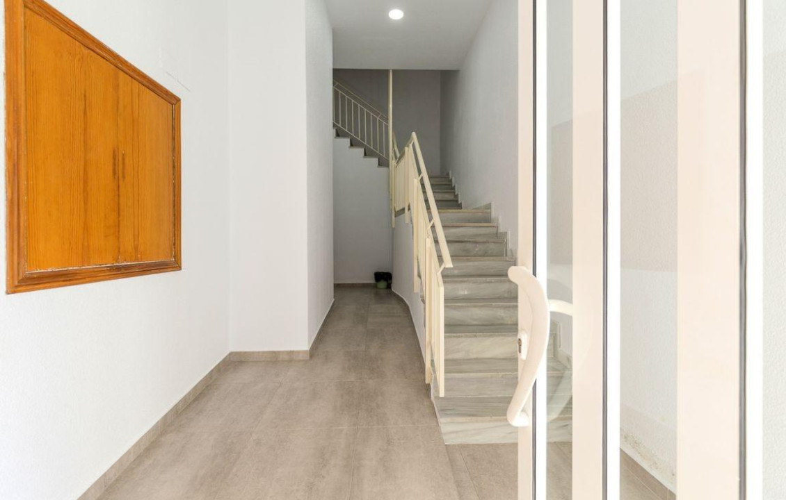 Venta - Apartamento - Santa Pola - Club nautico
